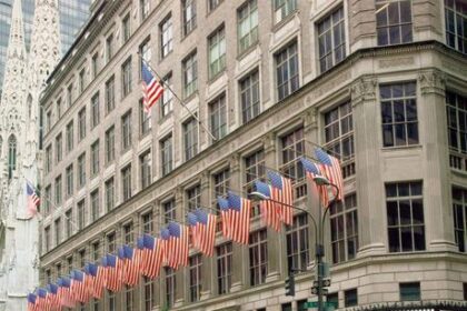 Saks Fifth Avenue shutting down San Francisco location after nearly 45 years – Fox Business