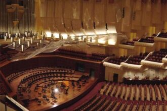 SF Symphony celebrates MTT’s 80th birthday with personal, poignant program   