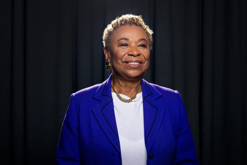 Barbara Lee Sworn In as Oakland Mayor