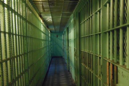 Felon arrested after setting ex-girlfriend’s tent on fire: PD 
