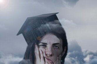 Many Californians can’t get mental health help. Is it too hard to become a therapist?