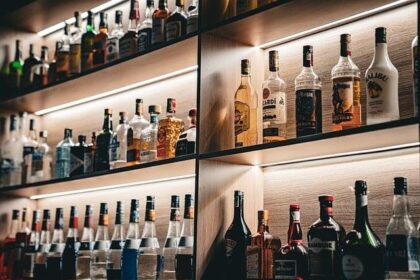 San Francisco’s first women’s sports bar opens in the Castro – Axios