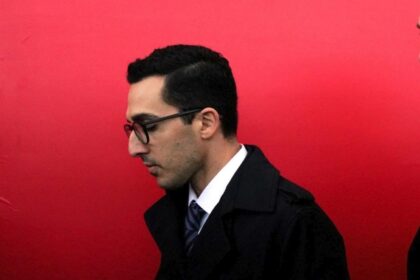 Shockwaves at Tesla: Head of Operations Omead Afshar Exits in Major Shake-Up!