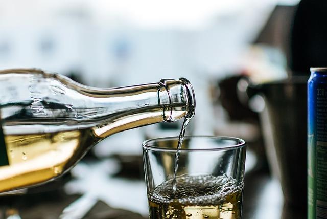 Meet the Fine Dining Vet Dishing  Stunners at Wine Bars – Eater San Francisco
