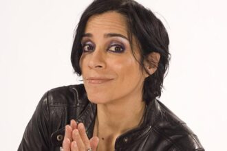 Marga Gomez Embarks on a Cosmic Adventure in Search of Intelligent Life!