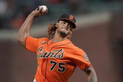 Former Giants closer Camilo Doval blows save in disastrous Yankees debut – NBC Sports Bay Area & California