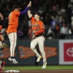 Deadline acquisition Gilbert debuts, hopes to help SF’s playoff push – MLB.com