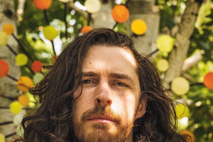 Hozier blends soulful performance with Gaza ceasefire plea during Outside Lands finale