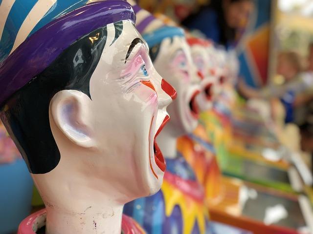 Oakland Goes Wild: Chaos Unleashed as Hundreds Join Epic Sideshows!