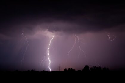 Thunderstorms Ignite Wildfires Across Bay Area and Central Valley
