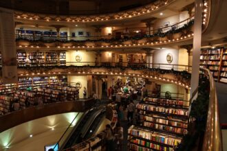 Major Corporation Steps In to Save Struggling Bay Area Bookstore Chain!