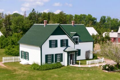 Unveiling the Magic of Green Gables: A Captivating Journey Through the Fleischhacker Family’s Stunning Woodside Estate
