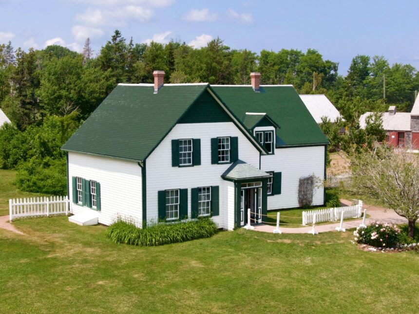 Unveiling the Magic of Green Gables: A Captivating Journey Through the Fleischhacker Family’s Stunning Woodside Estate