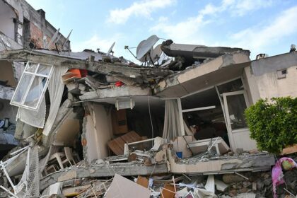 San Francisco Rattled: A 4.3 Magnitude Earthquake Shakes the Bay!
