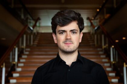 Diego Incertis Sánchez Shines as the New Principal Horn of the San Francisco Symphony!