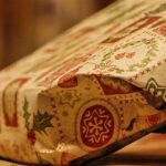 Stay Smart and Safe: Outsmart Holiday Scammers This Season!