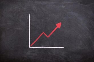 Is College Still a Smart Investment? Experts Explore Growing Doubts About Higher Education’s Value