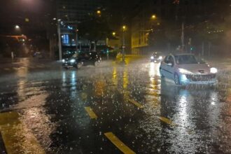 Prepare for a Wild Holiday Week: Bay Area Braces for Intense Rain, Strong Winds, and Flash Floods!