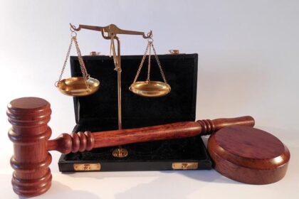 Judge Halts ICE Arrests at Bay Area Courthouses, Highlighting Major Safety Concerns