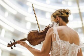 Violinist Simone Porter Curates Captivating Concerts with New Century and SF Conservatory Musicians