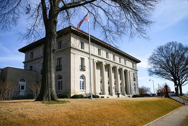 Legislature Advances Groundbreaking Bill to Hold Federal Officers Accountable for Unconstitutional Actions