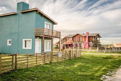 Santa Clara County Leader’s Bold Promise to Arrest ICE Agents Sparks Controversy Ahead of Super Bowl