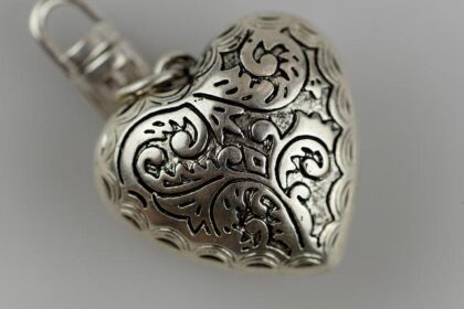 Bold Jewelry Store Heist in Petaluma: Two Suspects Arrested After Daring Robbery