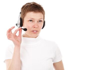 Experience the Brilliance of WWI Phone Operators in Ross Valley Players’ ‘Hello Girls