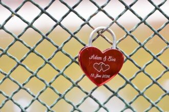 Senator Adam Schiff Backs Eric Swalwell in Major Governor’s Race Endorsement!