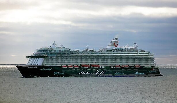 Schiff Rallies Behind Swalwell in Thrilling Governor’s Race!