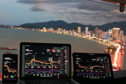 Tragic Tesla Crash Claims Life of Worker in San Leandro