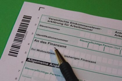 Shock and Outrage: Anti-Semitic Chants Erupt at San Francisco Event