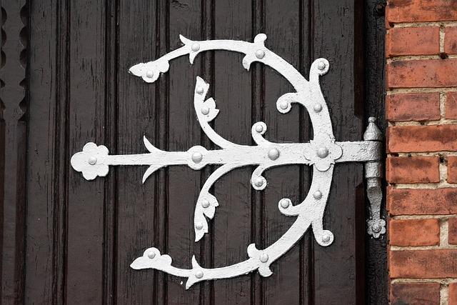 Reviving Grandma’s Crafts: How Young Creatives Are Breathing New Life into Timeless Hobbies