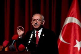 Devastating Overnight Collision in Brentwood: Authorities Launch Investigation into Fatal Crash