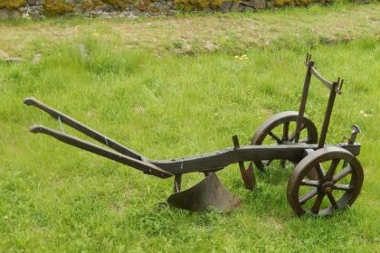 Gubernatorial Candidate Accused of Sexual Assault by Former Staffer