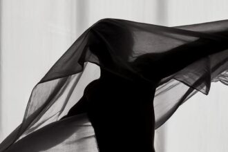 Tether Dance Project Dazzles with Enchanting Full-Length Performance ‘Escapement’ in San Francisco