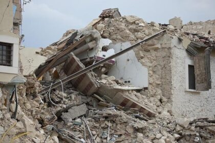 Santa Rosa Rattled: Afternoon Earthquake Shakes Up the City!