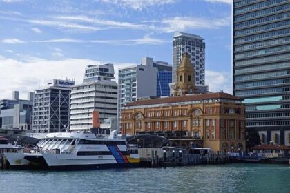 Join the Celebration: Thousands Flock to the Ferry Building’s Unforgettable Birthday Bash at Embarcadero!