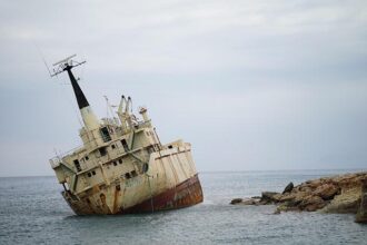 Tragedy on the Water: One Life Lost and Three Missing After Alcatraz Boat Capsize