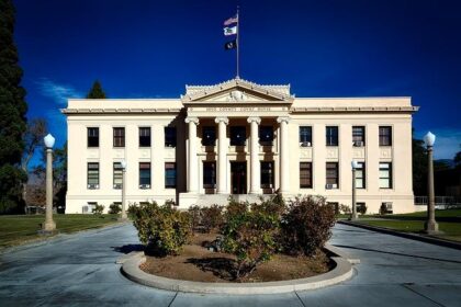 California and the EU Lead the Charge: New Laws Demand Transparency in AI-Generated Images!