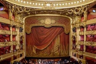 Get Ready to Laugh: West Edge Opera’s Side-Splitting Take on Handel’s ‘Rinaldo