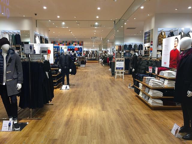 Highly anticipated Uniqlo store returning to downtown SF within a month – SFGATE